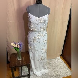 Adrianna Papell Ivory Beaded Embroidered Floral Evening Gown 
Size 12